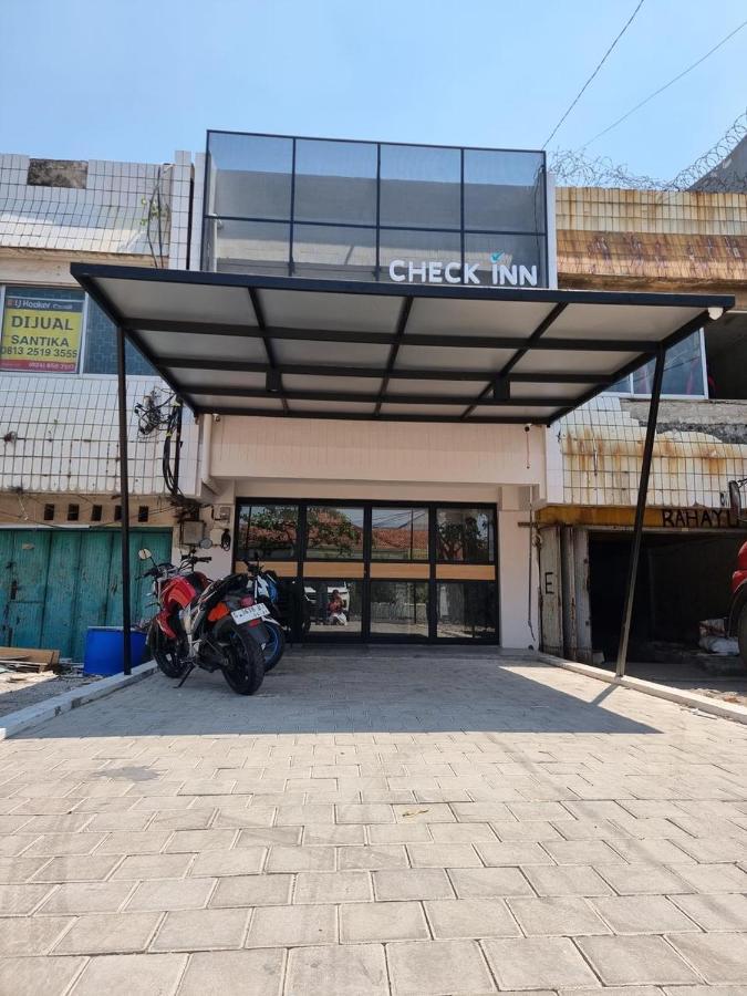 Wisma tamu Check At Citarum